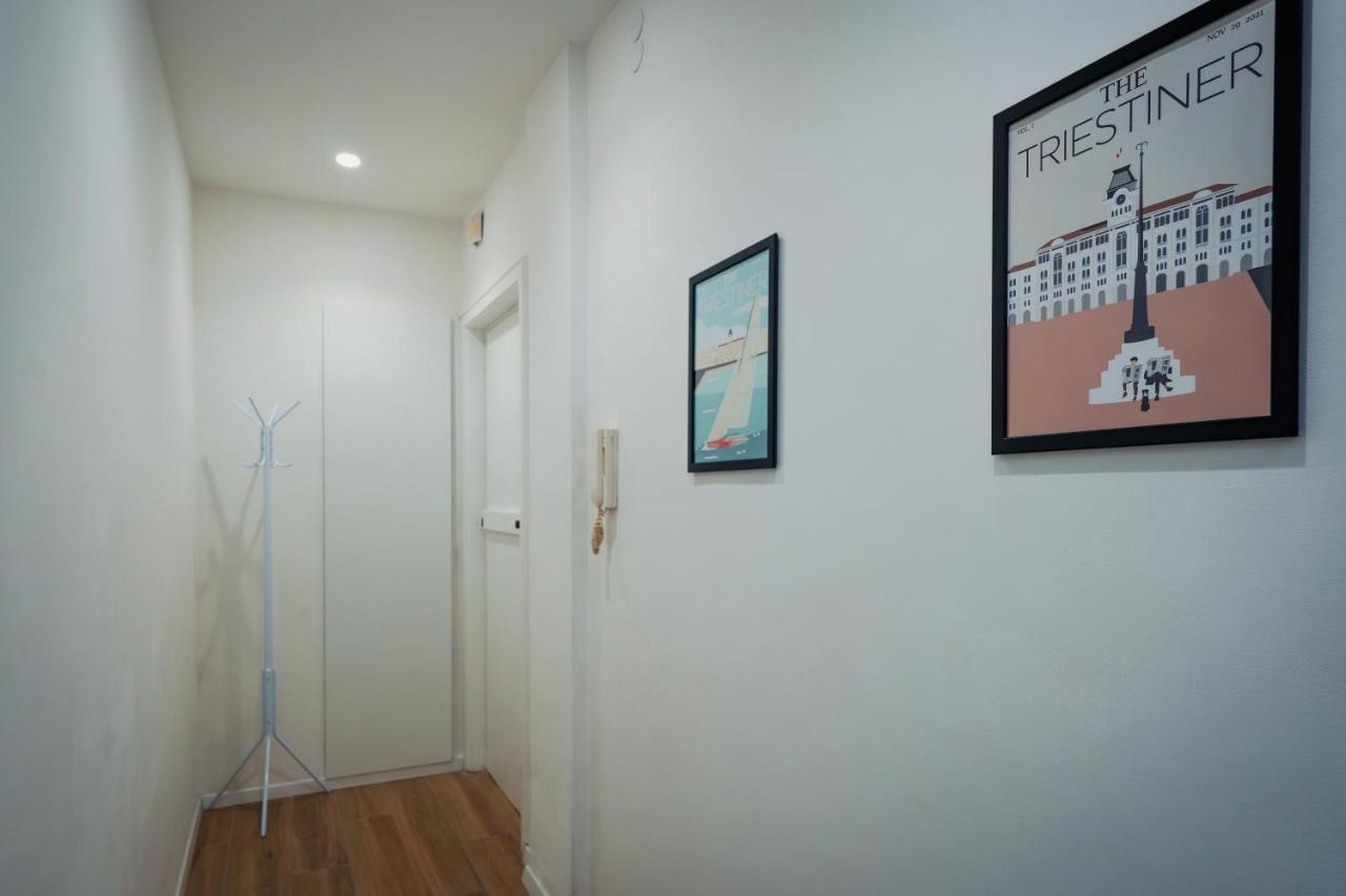 Centro Storico Moderno Trilocale Con Balcone Apartment Trieste