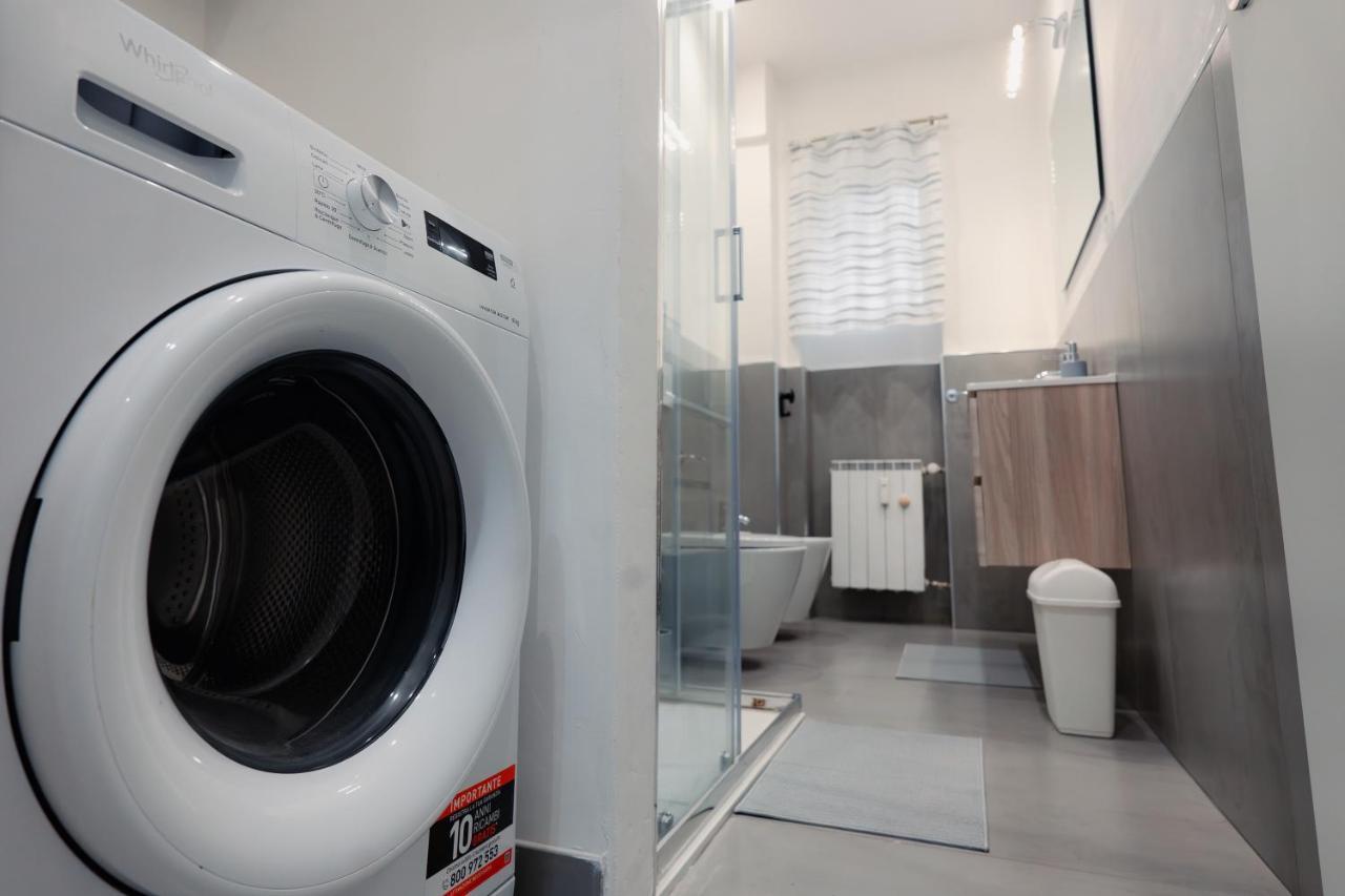 Apartamento Centro Storico Moderno Trilocale Con Balcone